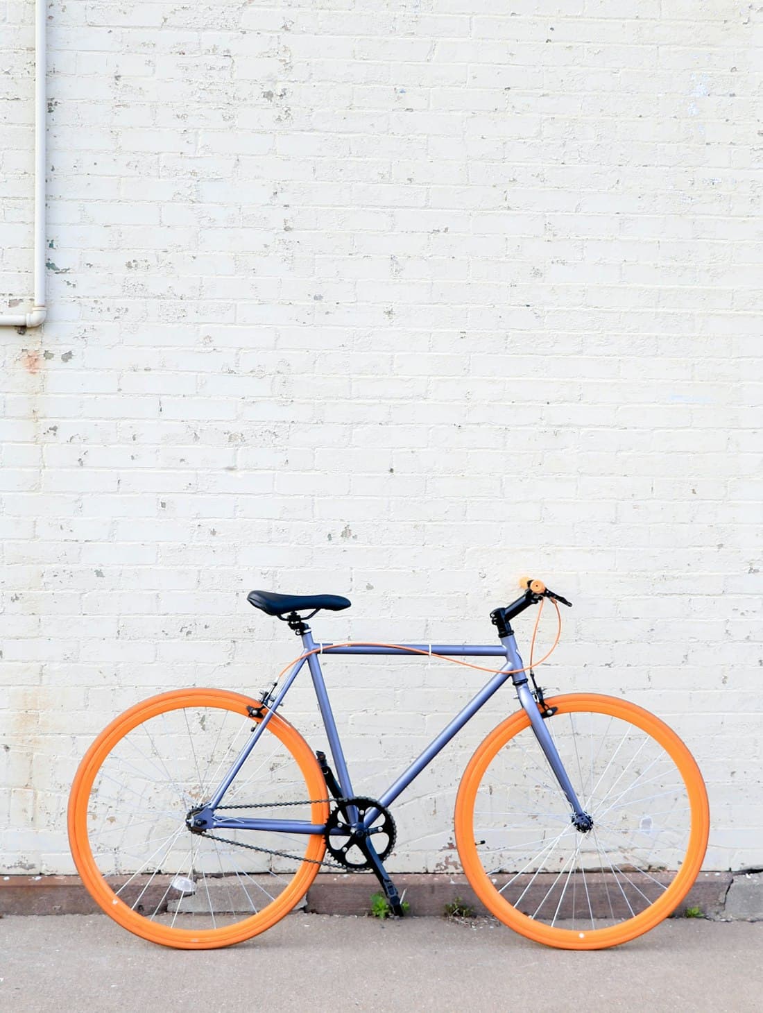 A fixed-gear bike of the kind used in hardcourt cycle polo